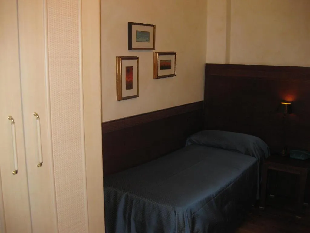 Hotel Villa Igea Alassio 3*,  Italien