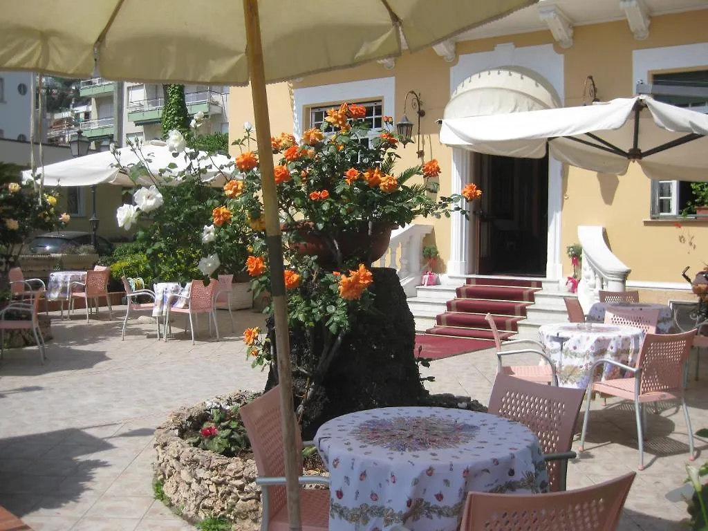 Hotel Villa Igea Alassio 3*,  Italia